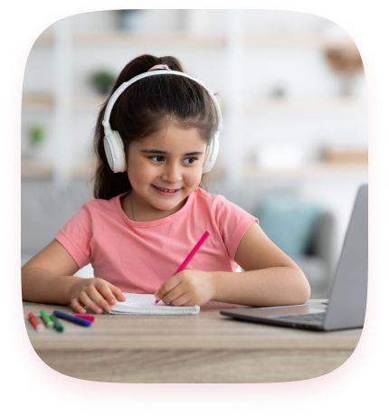 kid learning arabic using arabee app